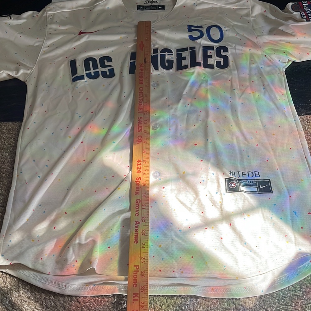 Los Angeles Dodgers Mookie Betts Baseball Jersey City Connect Men’s Size XL - Picture 8 of 8